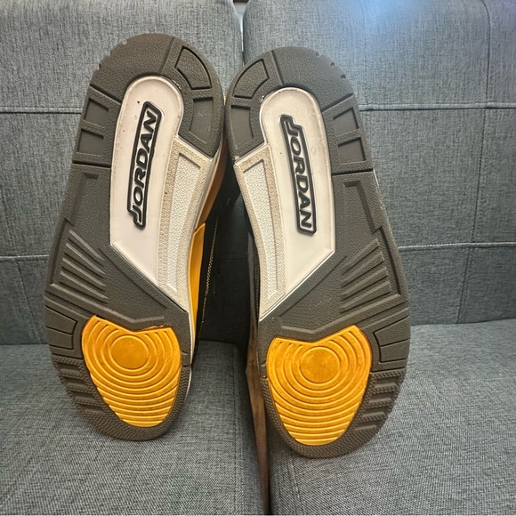 Air Jordan Spizike High Top Sneaker Black University Gold Men's sz 13 - Picture 15 of 15